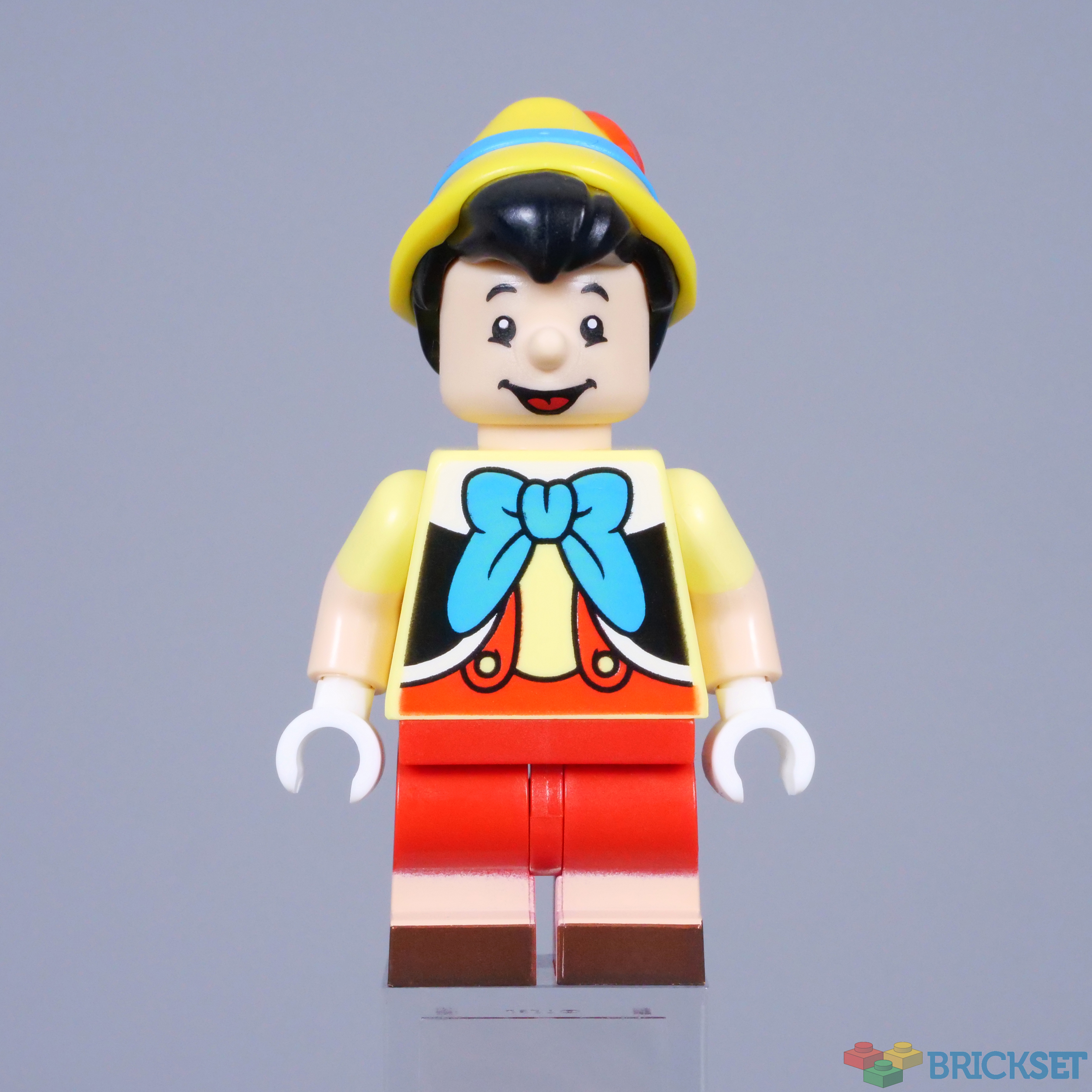 Lego minifigures with online noses